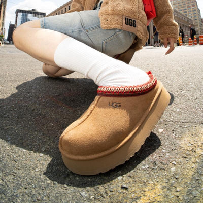 Woman's UGG Tazz Slippers - Chestnut - Open Box - Final Sale