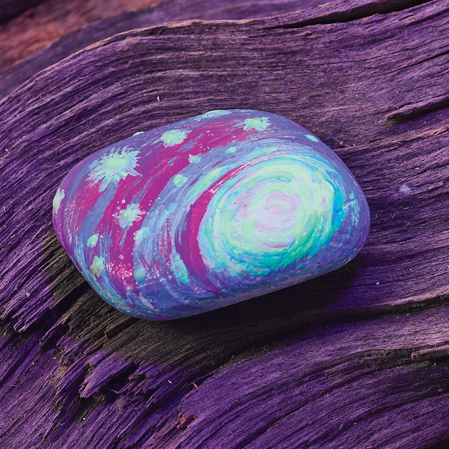 Creativity for Kids Rock Painting Kit - Paint 10 Rocks with Water Resistant Paint