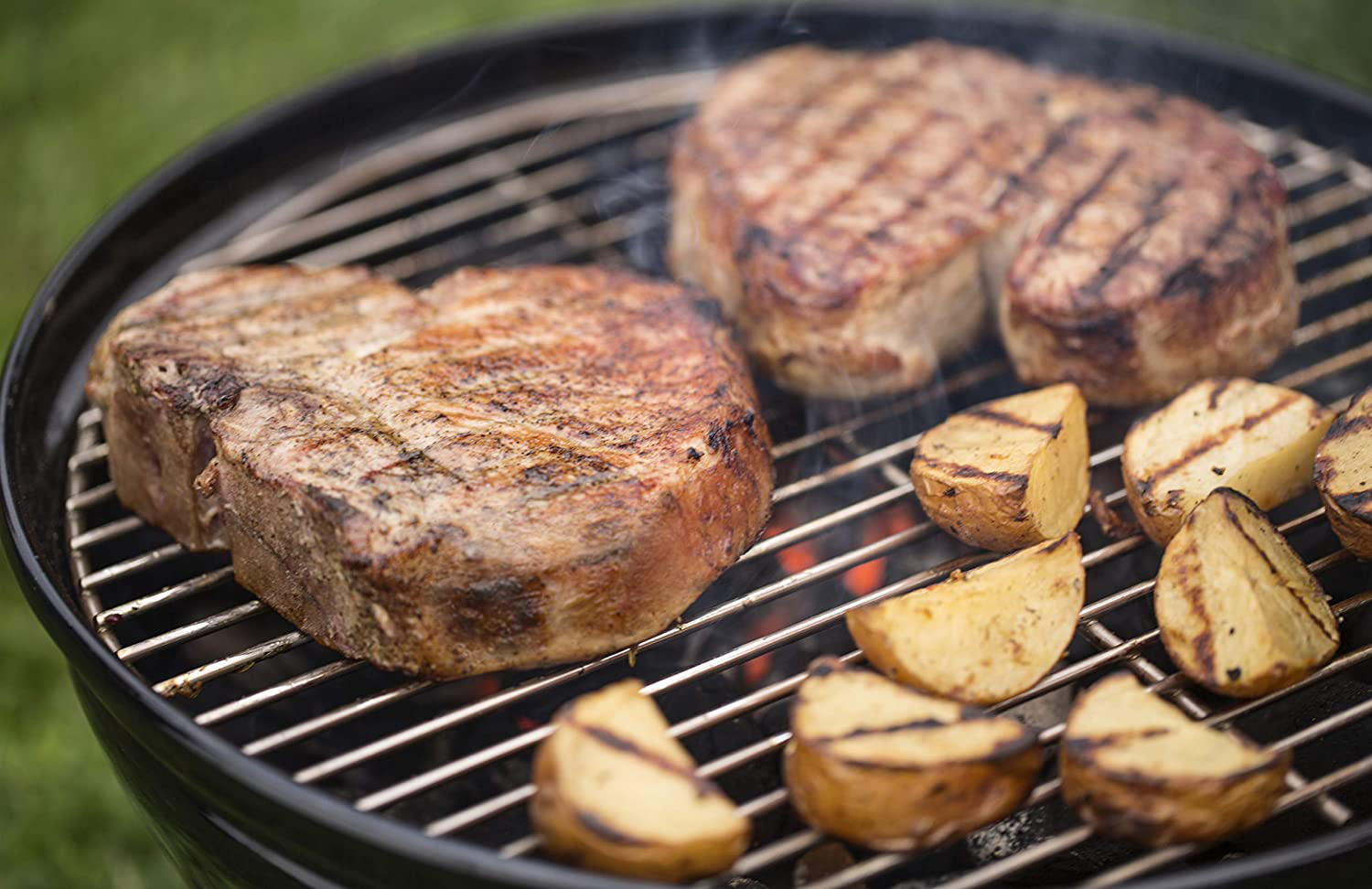 Weber 40020 Smokey Joe Premium 14-Inch Portable Grill , Black