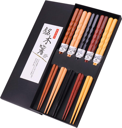 GLAMFIELDS Reusable Chopsticks Japanese Natural Wooden 5 Pairs Classic Style Lightweight Hand-Carved Safe Chop Sticks 8.8 Inch/22.5Cm Gift Set