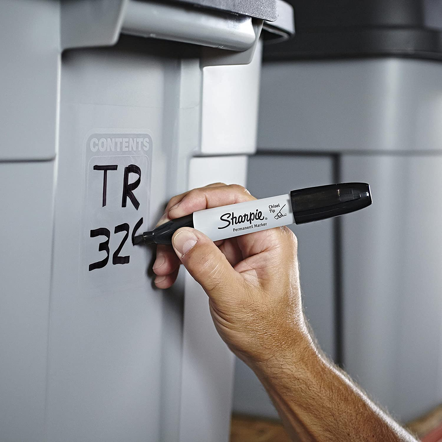 Sharpie 38264PP Permanent Markers, Chisel Tip, Black, 4 Count