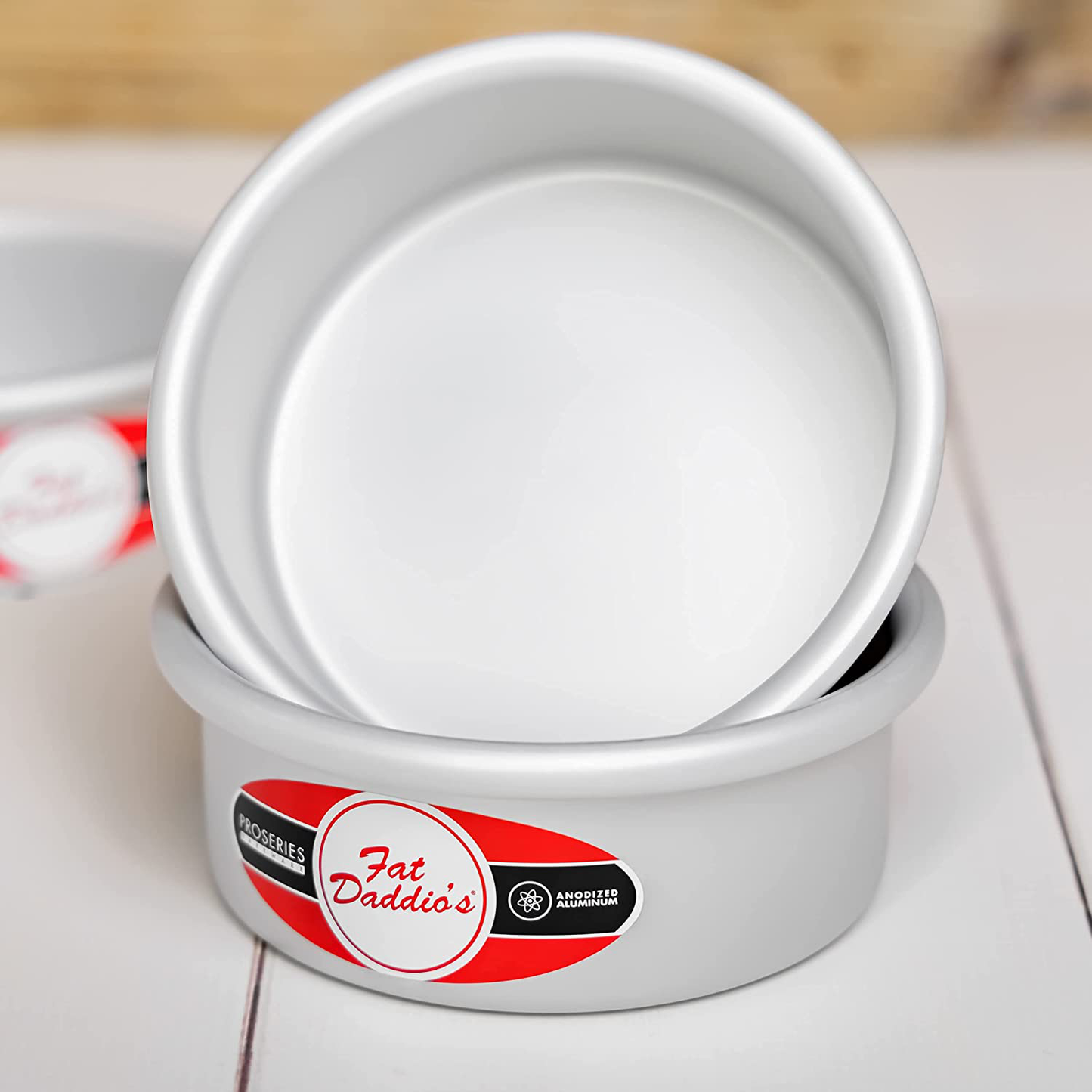 Fat Daddio's Anodized Aluminum Round Cake Pan, 7 x 2 Inch, Silver