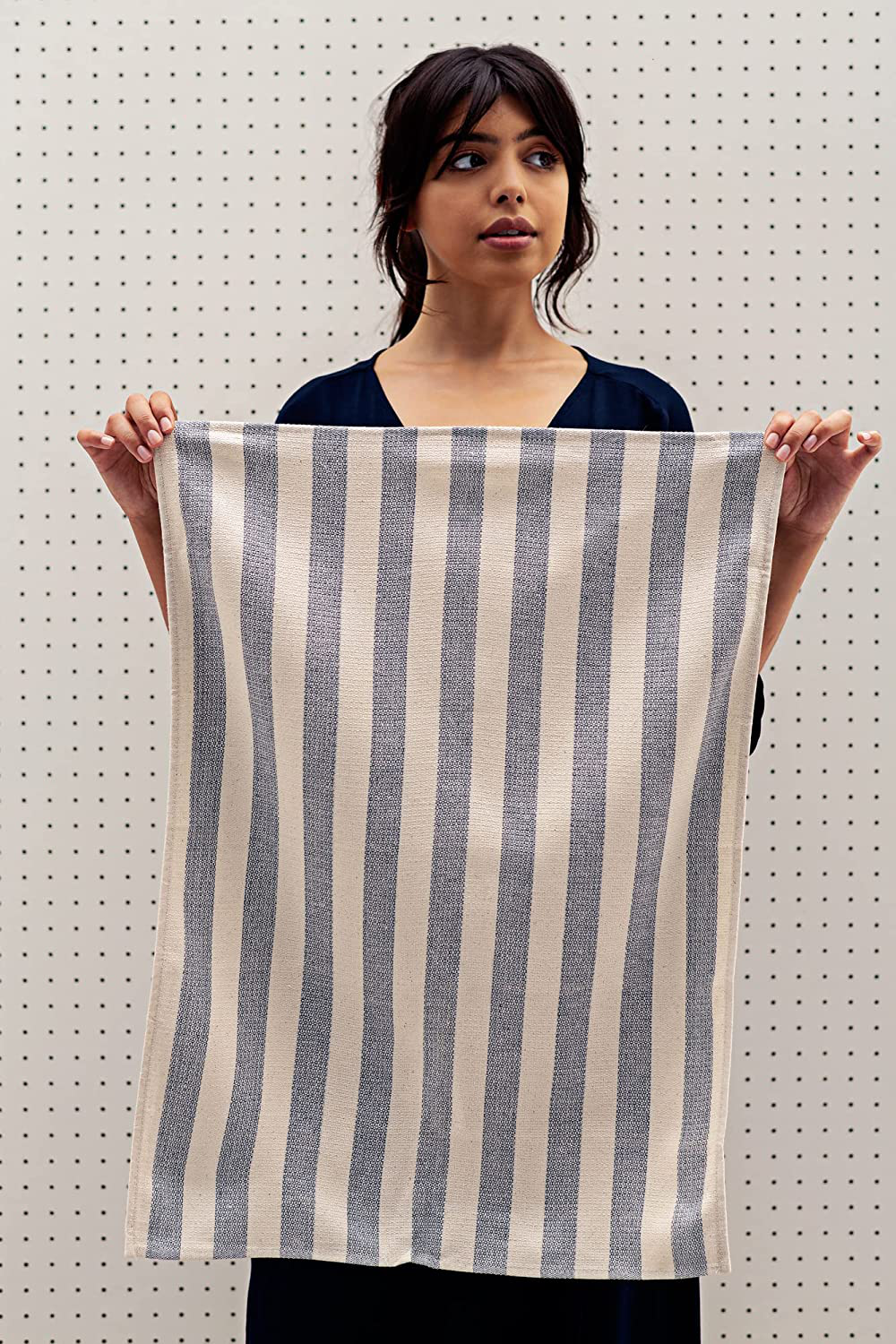 MEEMA Dish Towels for Kitchen | Set of 4, 20 X 28 In. Super Absorbent Weave Cotton Kitchen Towels | Made with Upcycled Denim and Cotton | Zero Waste Unpaper Towels, Dish Rags, and Tea Towels