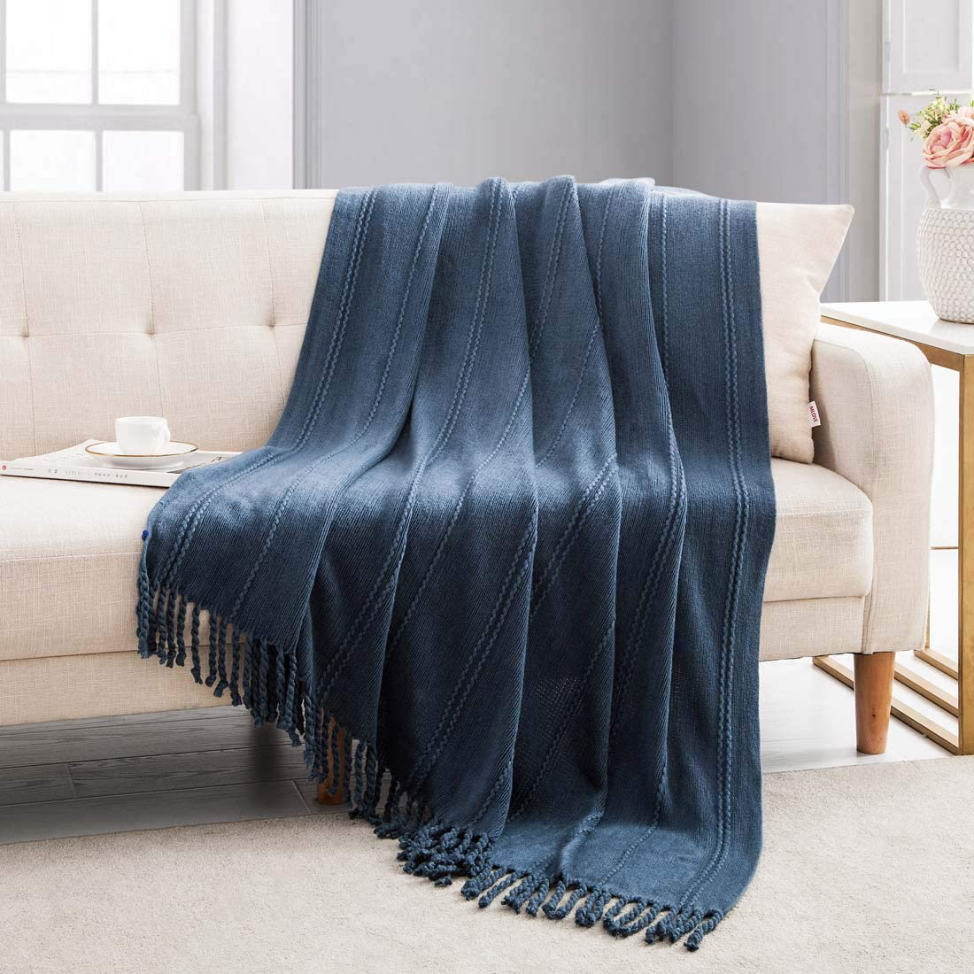 Revdomfly Knitted Throw Blanket Royal Blue Farmhouse Woven Blankets with Fringe Tassels for Couch Bed, 47" x 67", Royal Blue