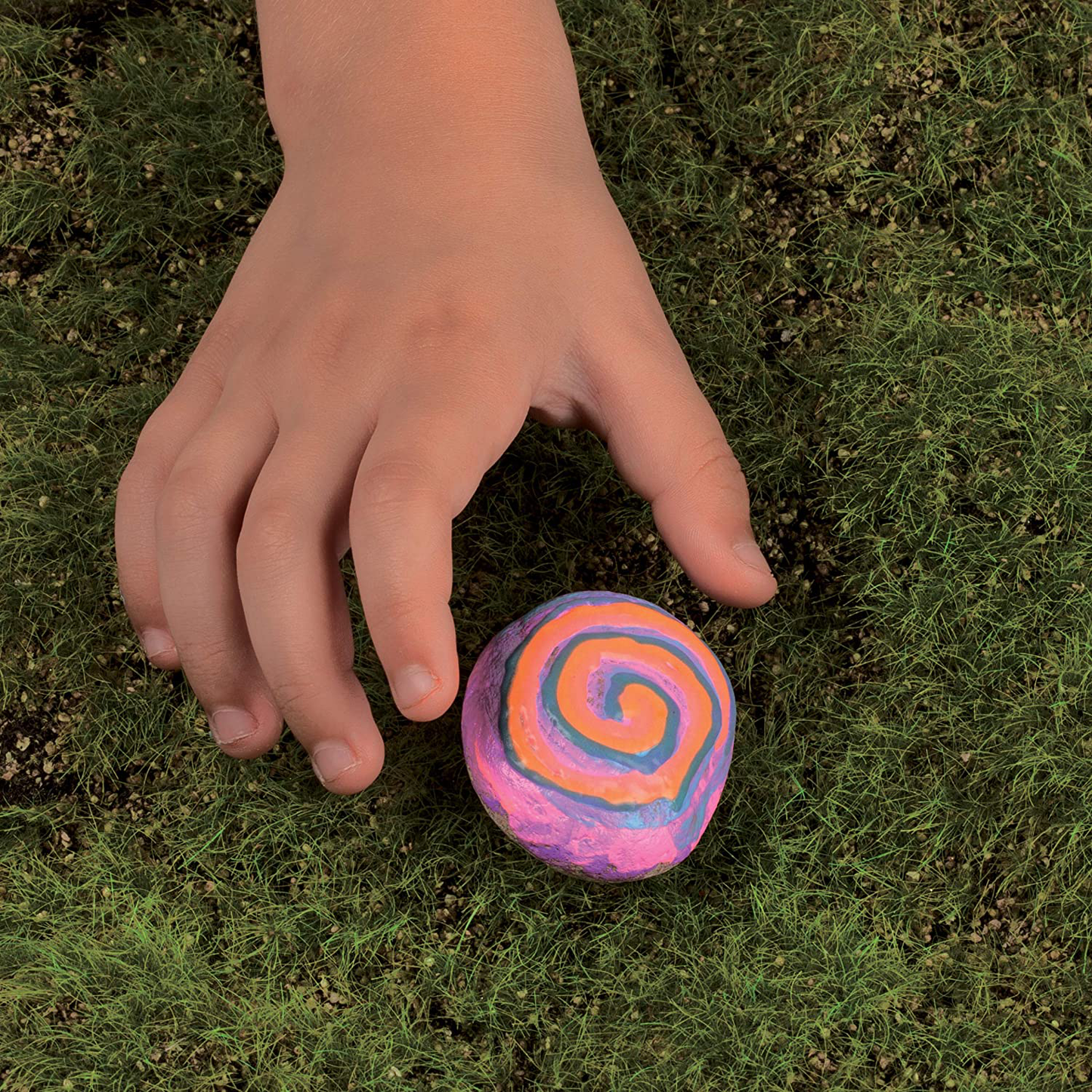 Creativity for Kids Rock Painting Kit - Paint 10 Rocks with Water Resistant Paint