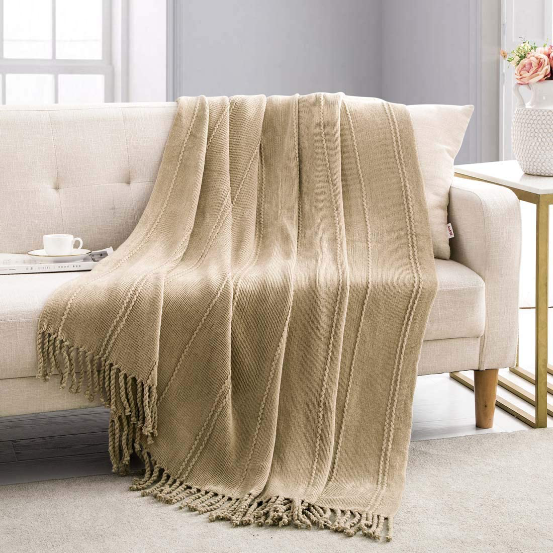 Revdomfly Knitted Throw Blanket Royal Blue Farmhouse Woven Blankets with Fringe Tassels for Couch Bed, 47" x 67", Royal Blue