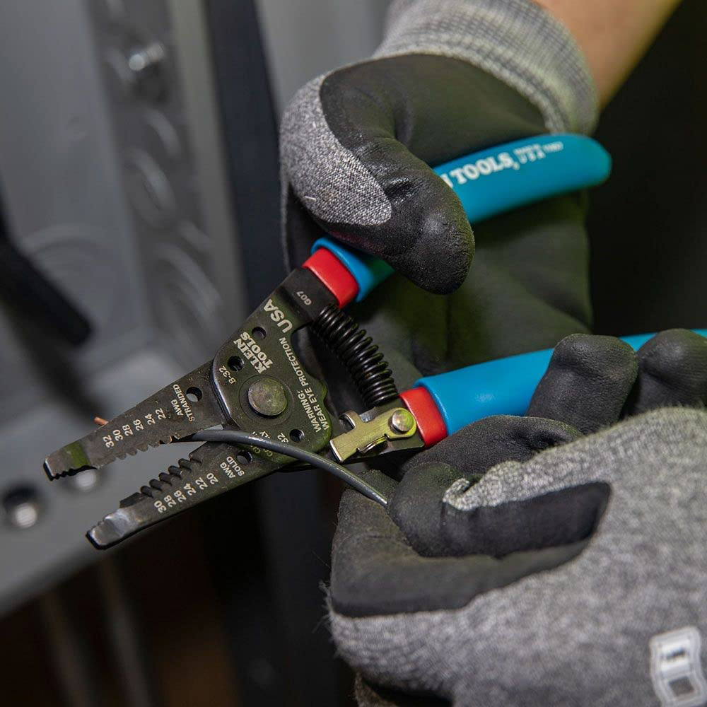 Klein Tools 11057 Wire Stripper and Cutter for 20-30 AWG Solid Wire and 22-32 AWG Stranded Wire