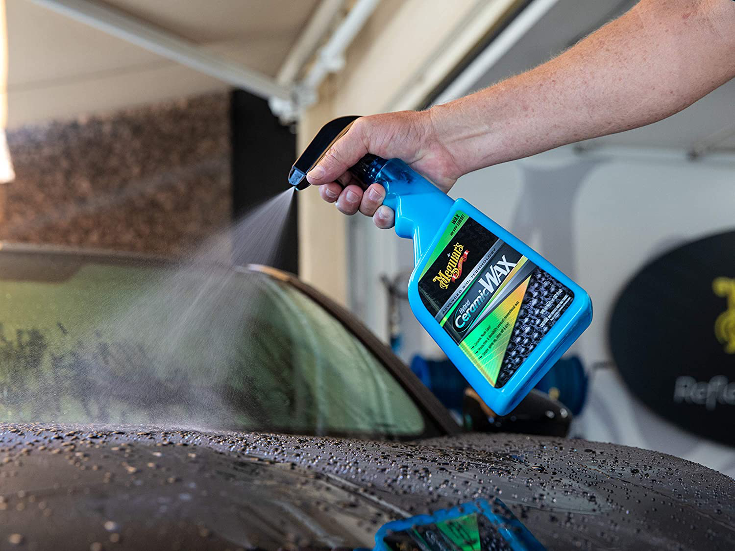 Meguiar's G190532SP Hybrid Ceramic Wax - The Car Enthusiast's Car Wax, 32 Fluid Ounces