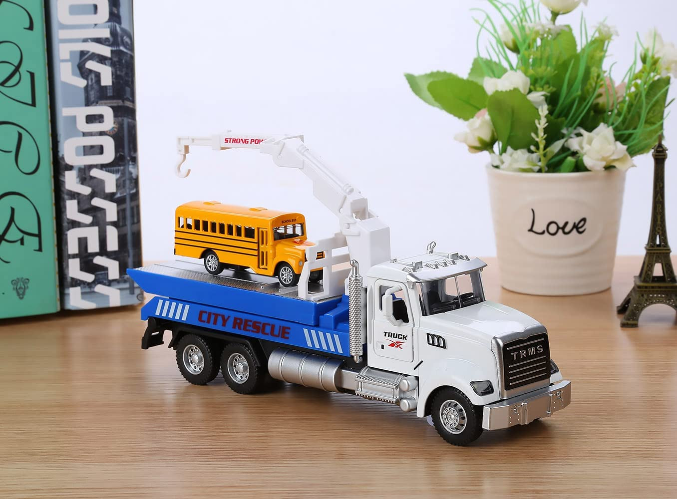 Metal Tow Trcuks Toy Trucks with Hook and Car for Boys Pull Back Trcuk Toys Wiht Light and Sound for Kids (1:32 Metal Tow Truck)