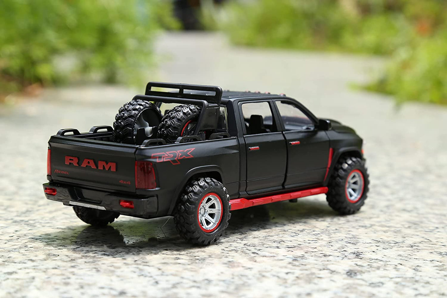 Toy Trucks for Boys RAM TRX 1500 Diecast Metal Pickup Truck Toys Pull Back Model Cars with Light and Sound for Kids Aged 3-7(Black)