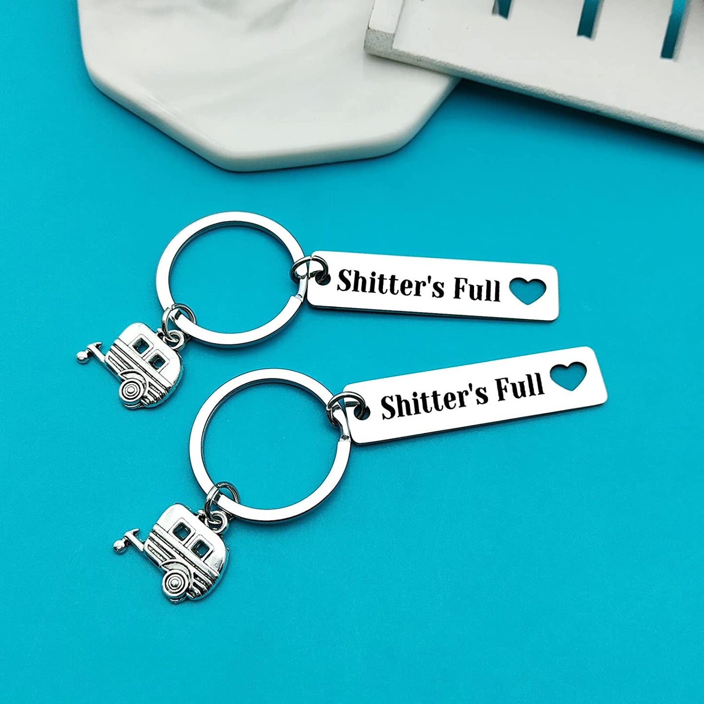 2pcs Happy Camper RV Keychain Camping Gifts for Men Women Camper Trailer