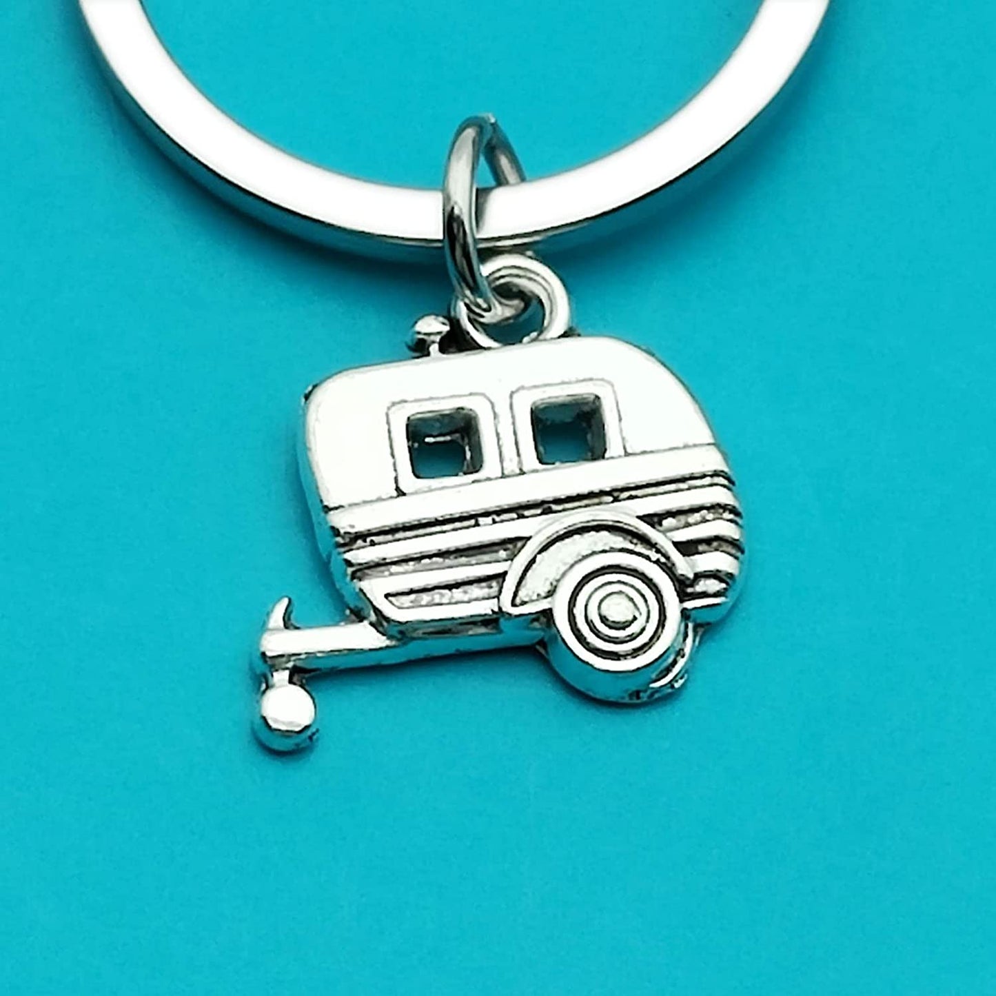 2pcs Happy Camper RV Keychain Camping Gifts for Men Women Camper Trailer