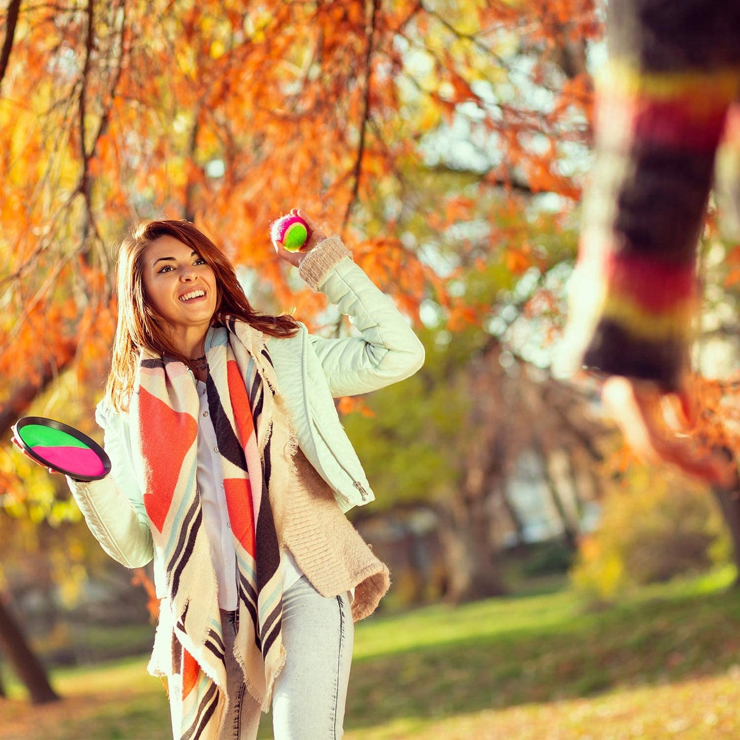 Toss and Catch Balls Game, 3 Set Paddle Toss and Catch Ball, 6 Paddles and 3 Balls, Suitable for Sports, Beach