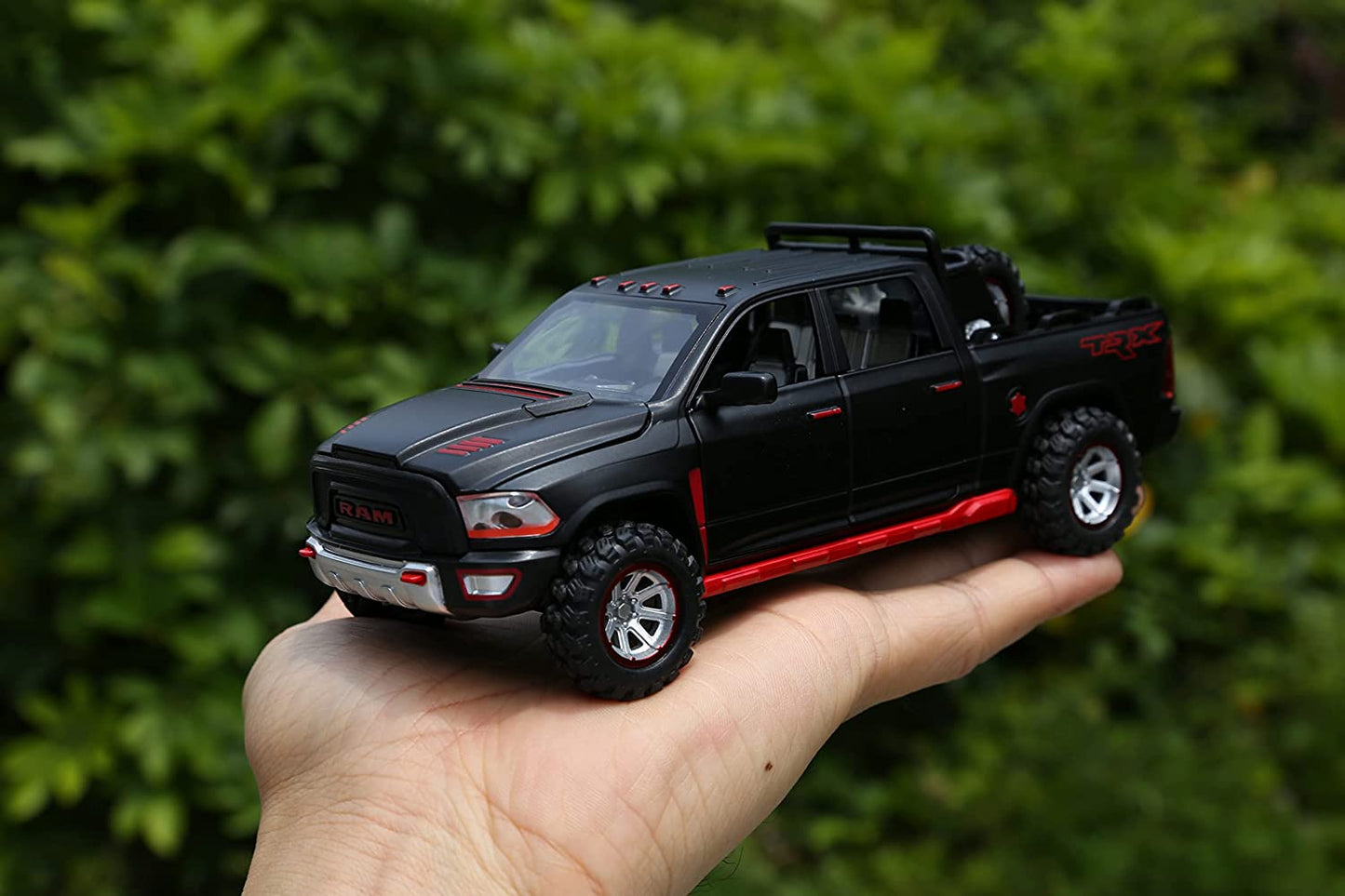 Toy Trucks for Boys RAM TRX 1500 Diecast Metal Pickup Truck Toys Pull Back Model Cars with Light and Sound for Kids Aged 3-7(Black)