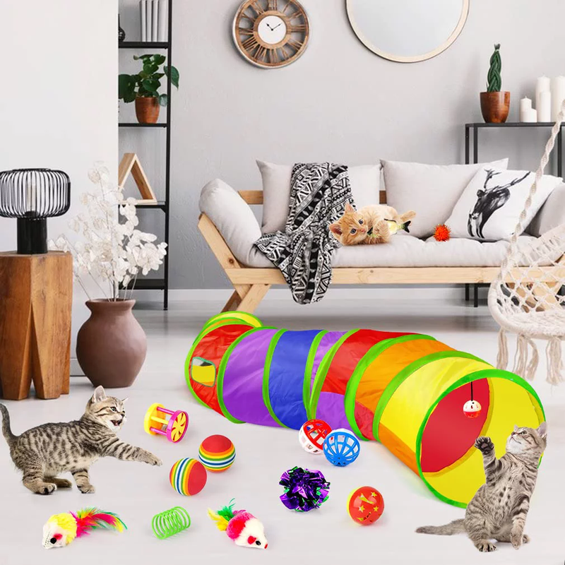 32 Piece Cat & Kitten Variety of Toys