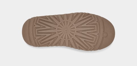 Woman's UGG Tazz Slippers - Chestnut