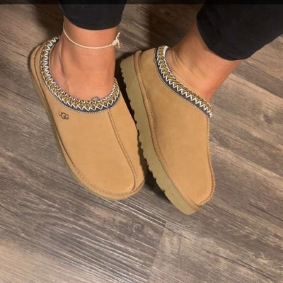 UGG Tasman Slippers - Chestnut - Open Box - Final Sale