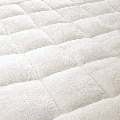 King Mattress Topper with Unique Sherpa Fleece Cover, Ovefilled Ultra Soft & Comfort Mattress Pad Pillow Top Mattress Cover Quilted Fitted Mattress Protector Reversible with 8-21" Deep Pocket (60X80)