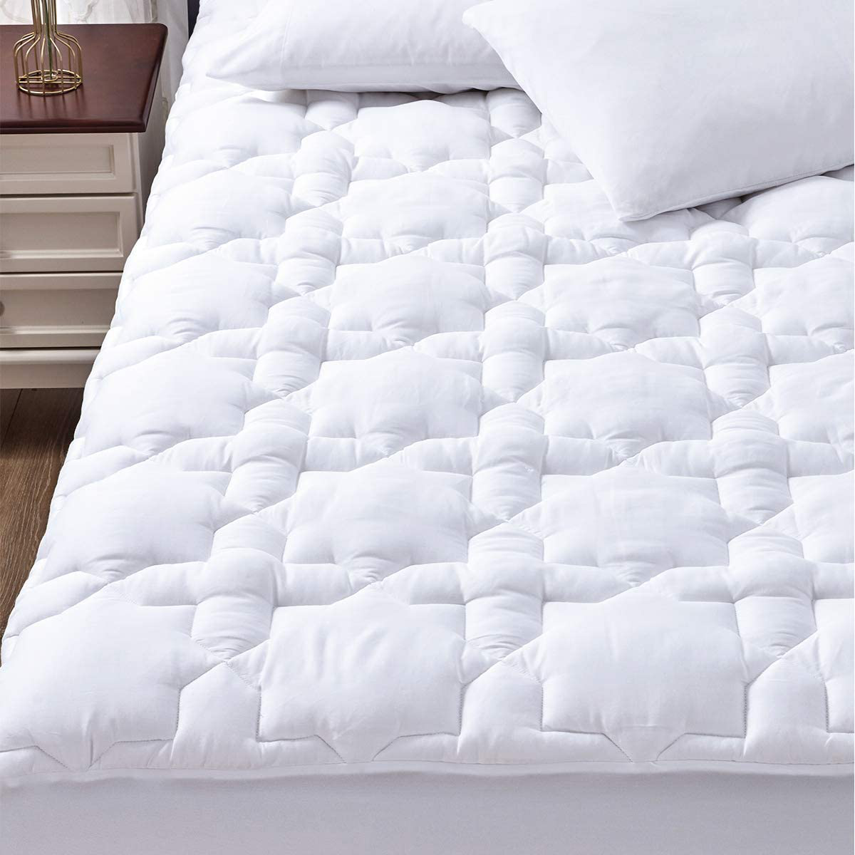 CozyLux Mattress Pad Full Deep Pocket Non Slip Cotton Mattress Topper Breathable and Soft Quilted Fitted Mattress Cover Up to 18" Thick Pillowtop 450GSM Bed Mattress Pad White