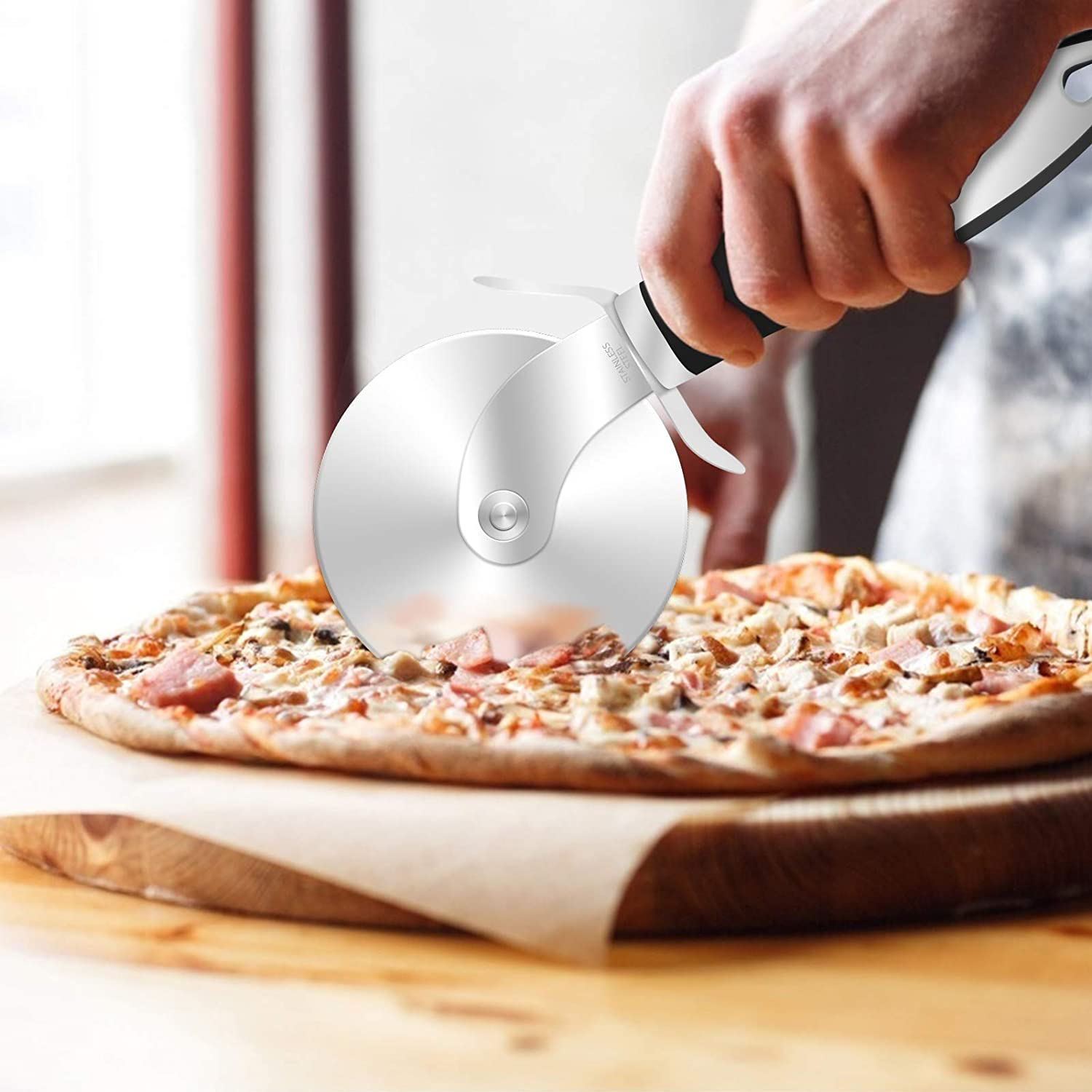 KUFUNG Pizza Cutter Wheel, Super Sharp Pizza Slicer with Non Slip Handle for Pizza, Pies, Waffles and Dough Cookies, Easy to Use and Clean (Silver, 8.3 Inch)