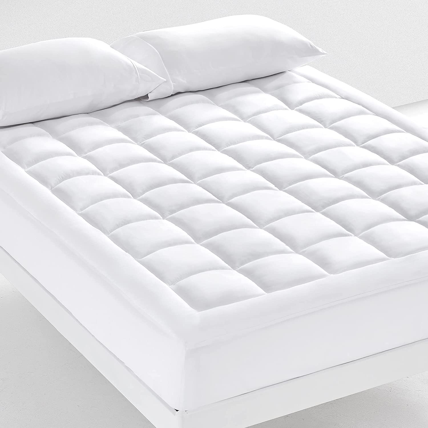 SONIVE Quilted Mattress Pad Soft Fluffy Pillow Top Mattress Cover Down Alternative Fill Topper Streches up to 21 Inches Deep Pocket (White, Full)