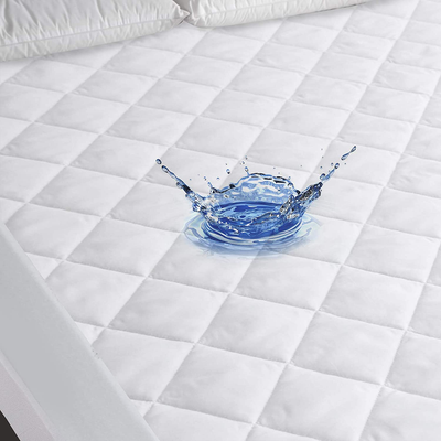 Full Size Mattress Pad Waterproof, Noiseless Quilted Fitted Mattress Protector, Durable Mattress Cover Down Alternative Filling with Deep Pocket Stretches up to 14 Inch