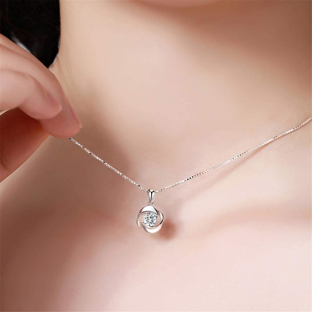 Womens Rose Pendant Necklace 925 Sterling Silver White Clear Austrian Crystal Gift Packing