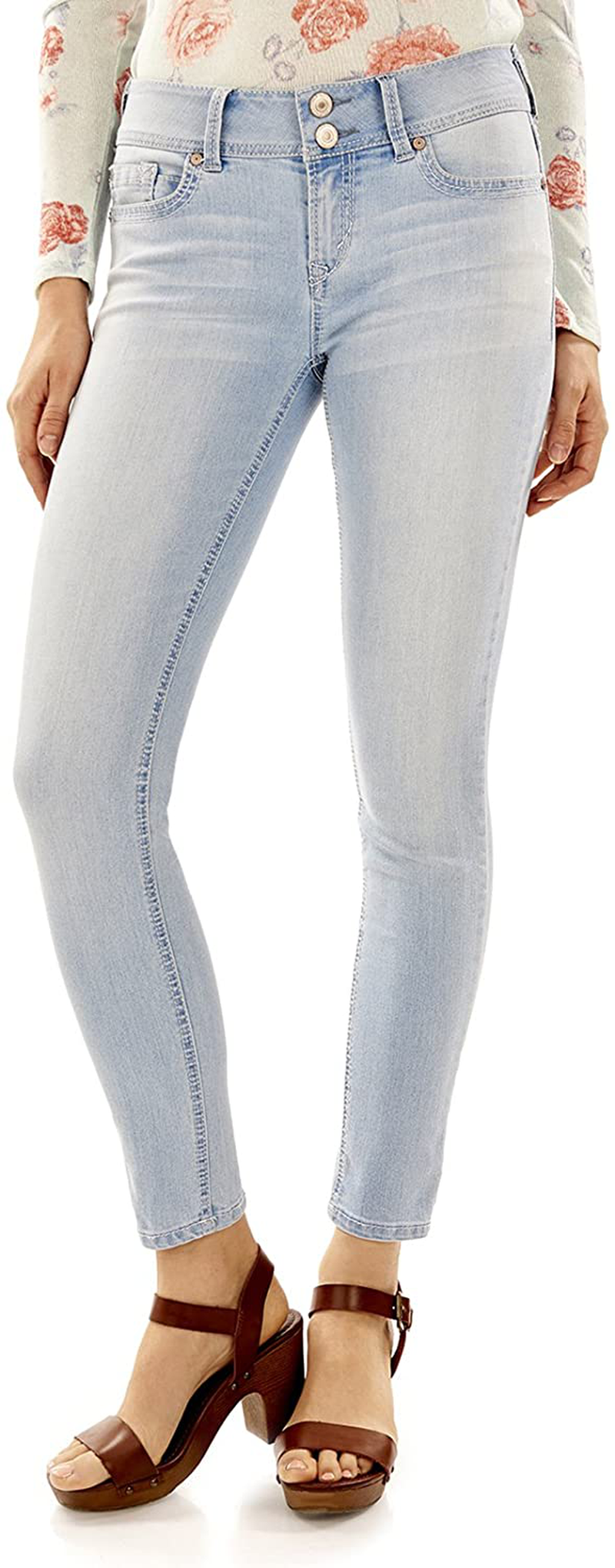 WallFlower Women's Juniors InstaStretch Luscious Curvy Skinny Jeans