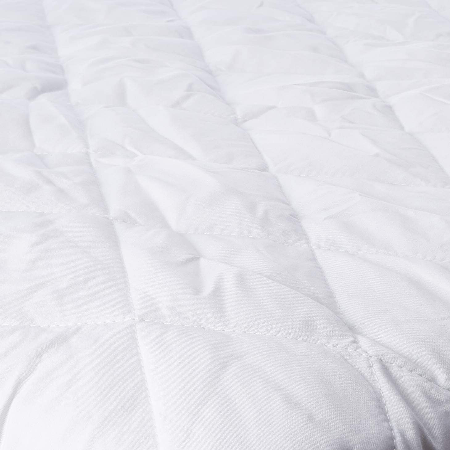 Linenspa Waterproof Quilted Mattress Pad - Hypoallergenic Fill - Deep Pocket Fitted Skirt - Twin XL