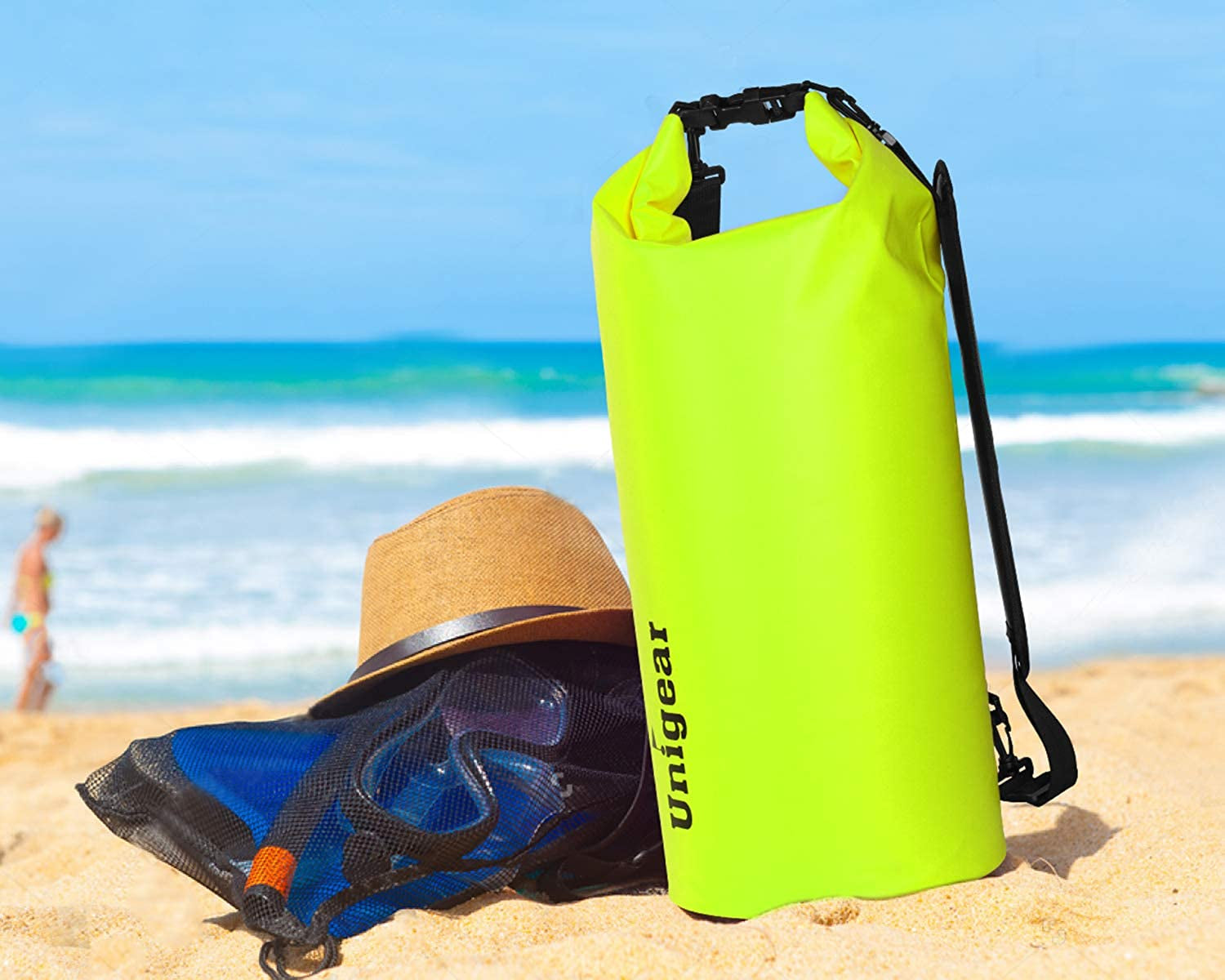 Dry Bag Waterproof, Floating and Lightweight Bags for Kayaking, Boating, Fishing, Swimming and Camping with Waterproof Phone Case