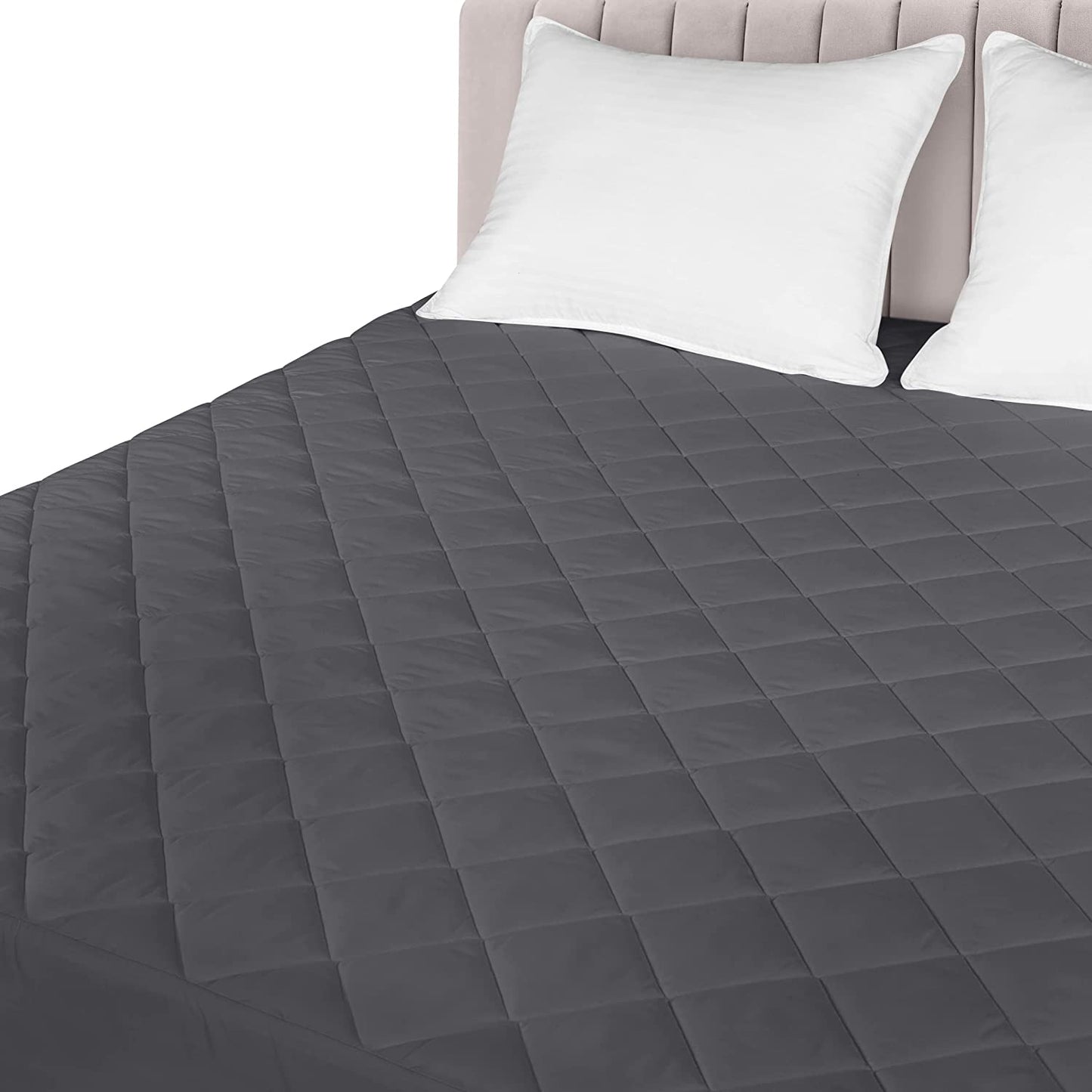 Utopia Bedding Quilted Fitted Mattress Pad (Queen) - Elastic Fitted Mattress Protector - Mattress Cover Stretches up to 16 Inches Deep - Machine Washable Mattress Topper