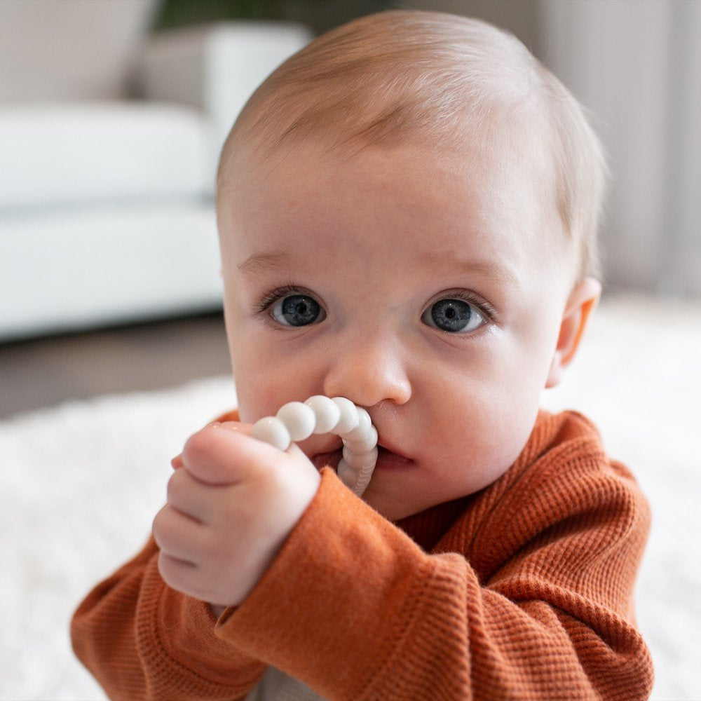 Dr. Brown’S Flexees Beaded Teether Rings, 100% Silicone, Soft & Easy to Hold, Encourages Self-Soothe, 3 Pack, Pink, White, Gray, BPA Free, 3M+