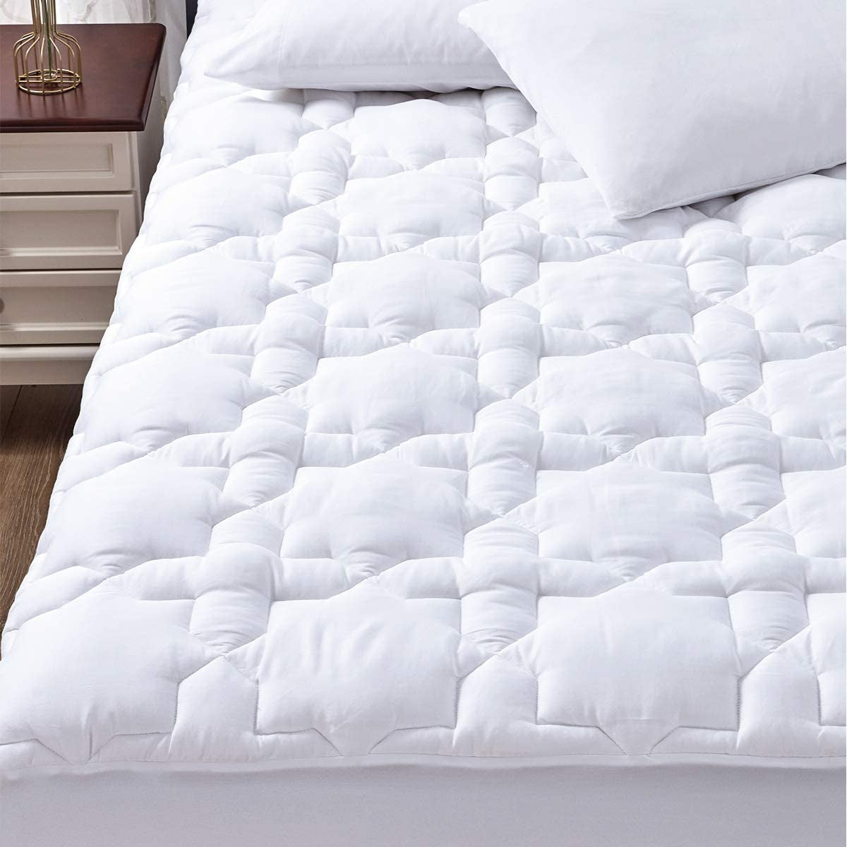 Cozylux Twin XL Cotton Mattress Pad Deep Pocket Quilted Mattress Cover Extra Long for College Dorm Pillowtop Mattress Protector up to 20", Fitted Sheet Mattress Cover, 39X80 Inches, White